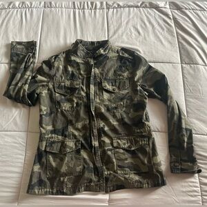 Military jacket (camouflage)